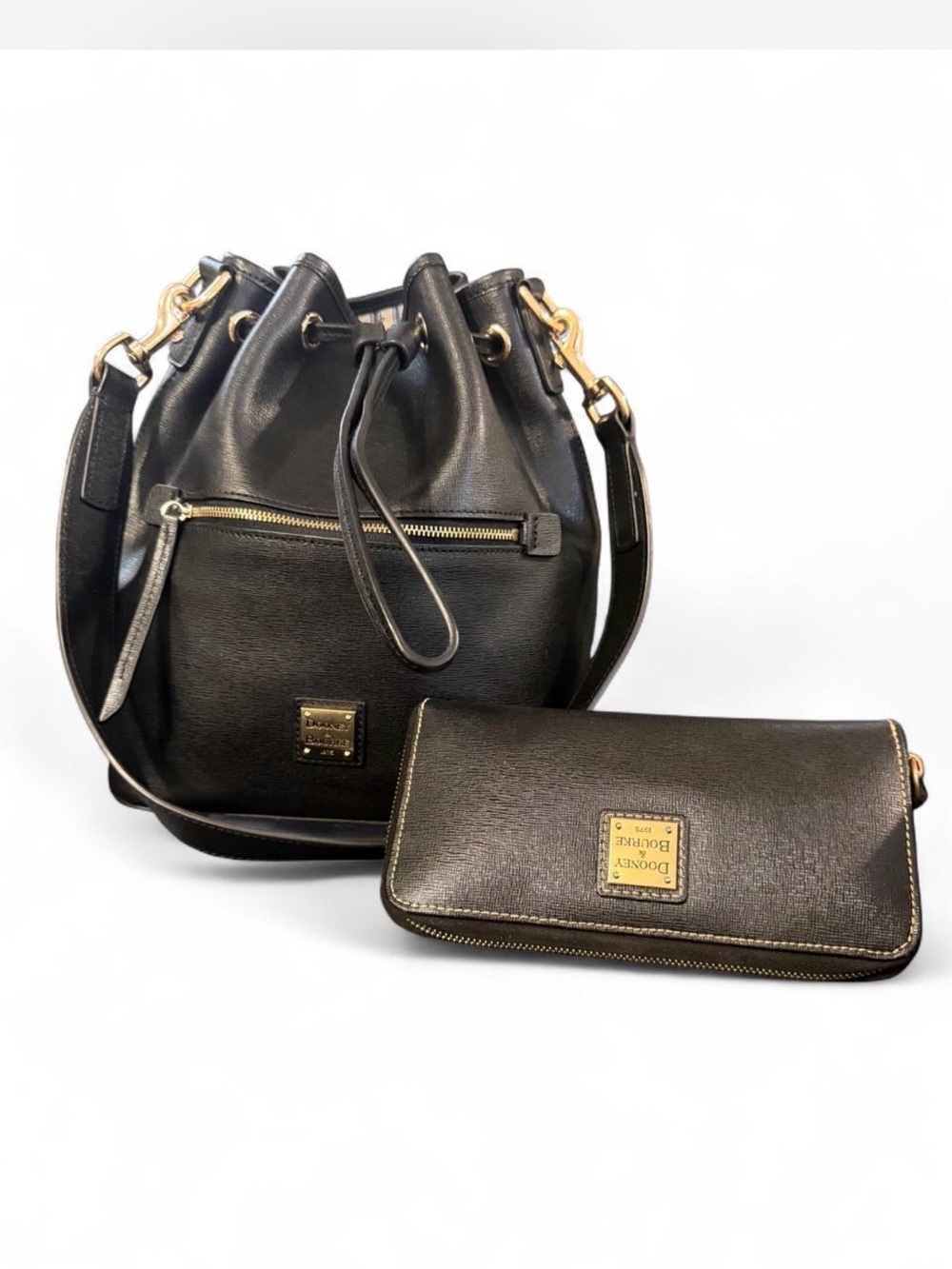 Black Dooney & Bourke Saffiano Leather Bucket Bag With Matching Wallet